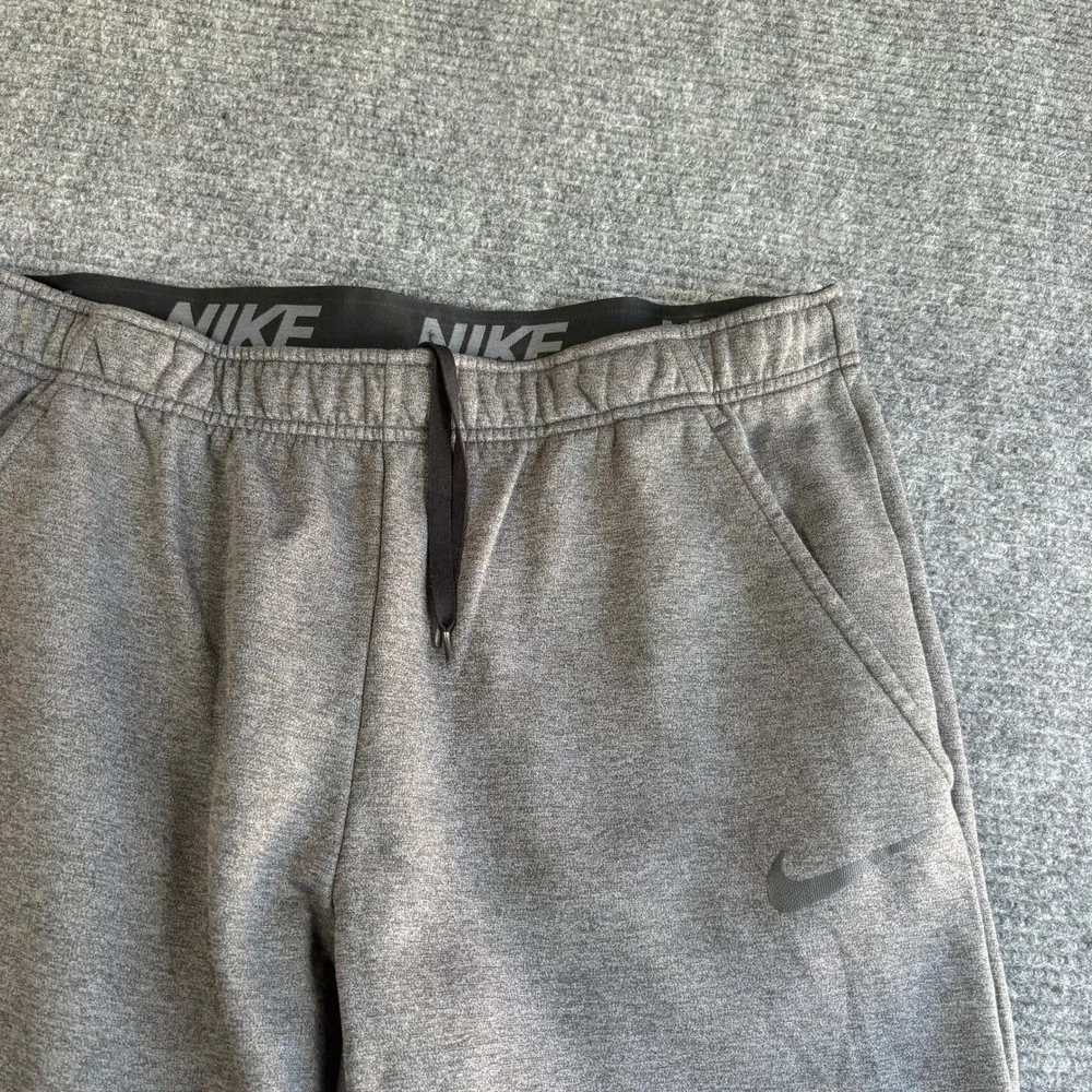 Nike Dri-FIT Mens Gray Fleece Jogger Sweatpants Large 3595